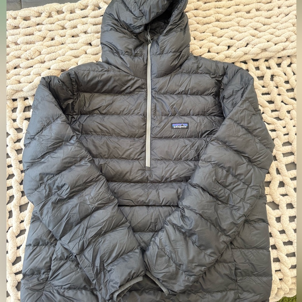 🔥New! Patagonia, Men’s XL, 1/4 zip, hooded Puffer Jacket (w/kangaroo pouch!)